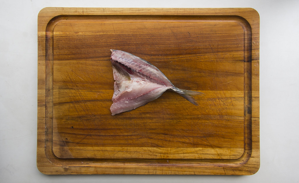 butterfly filleting for Japanese horse mackerel.